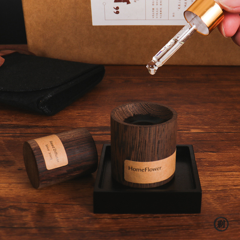 Aromadiffuser met zwarte walno - Home And You Fragrance Diffuser recensie en prijs